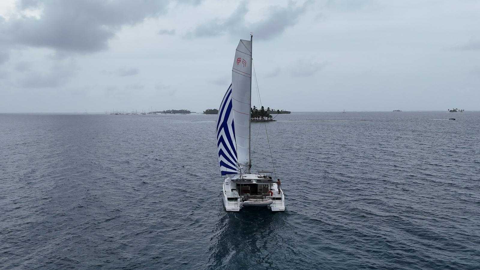 Lucia 40 in Linton Bay Panama